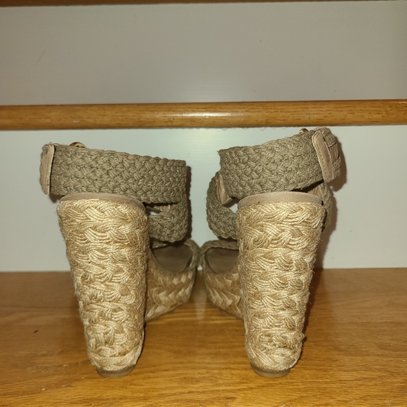 Stuart Weitzman Braided Wedge Sandals - Beige/khaki - Picture 4 of 11